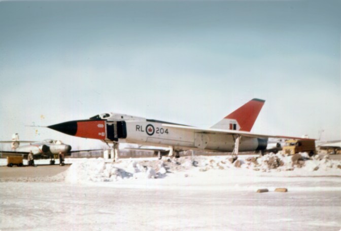 Avro CF-105 Arrow with CF-100 Canuck in background. (Photograph from the private collection of Don Rogers)