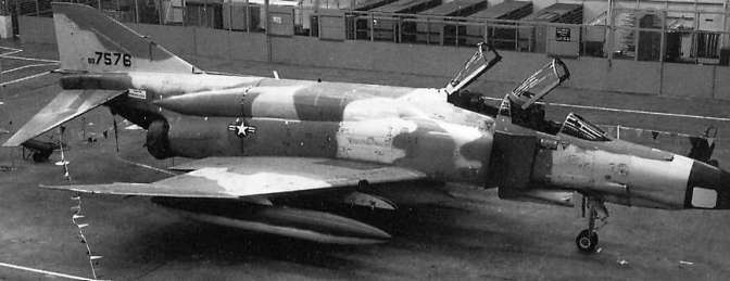 The F-4X mockup. (Public domain)