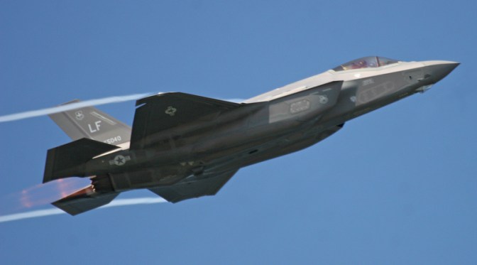 f35_220