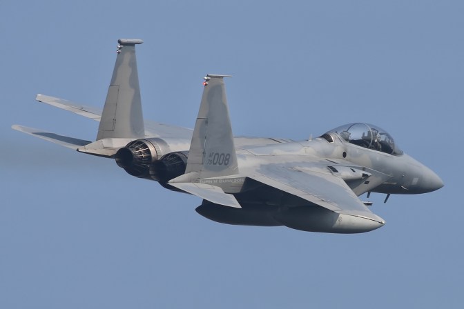 F-15D Eagle 79-0008 gave the best departure of the eight. All images taken by Alan Kenny.