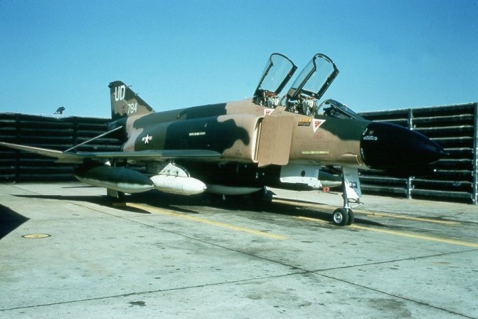joey_hill-_f-4d_65-0784_ud_432trw_555tfs